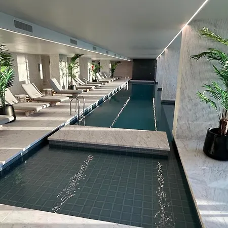 Beachfront At Bayline Армасан-де-Пера